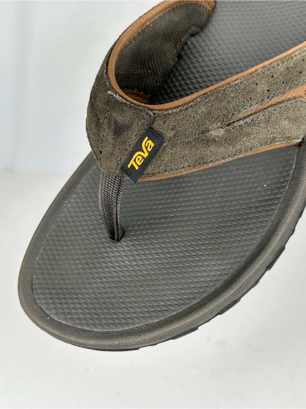 Teva Katavi Brown Thong Sandals with  Suede Straps Outdoor Sz 11 - Picture 7 of 9
